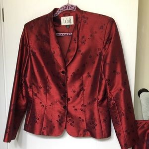 2pc red suit Size 12